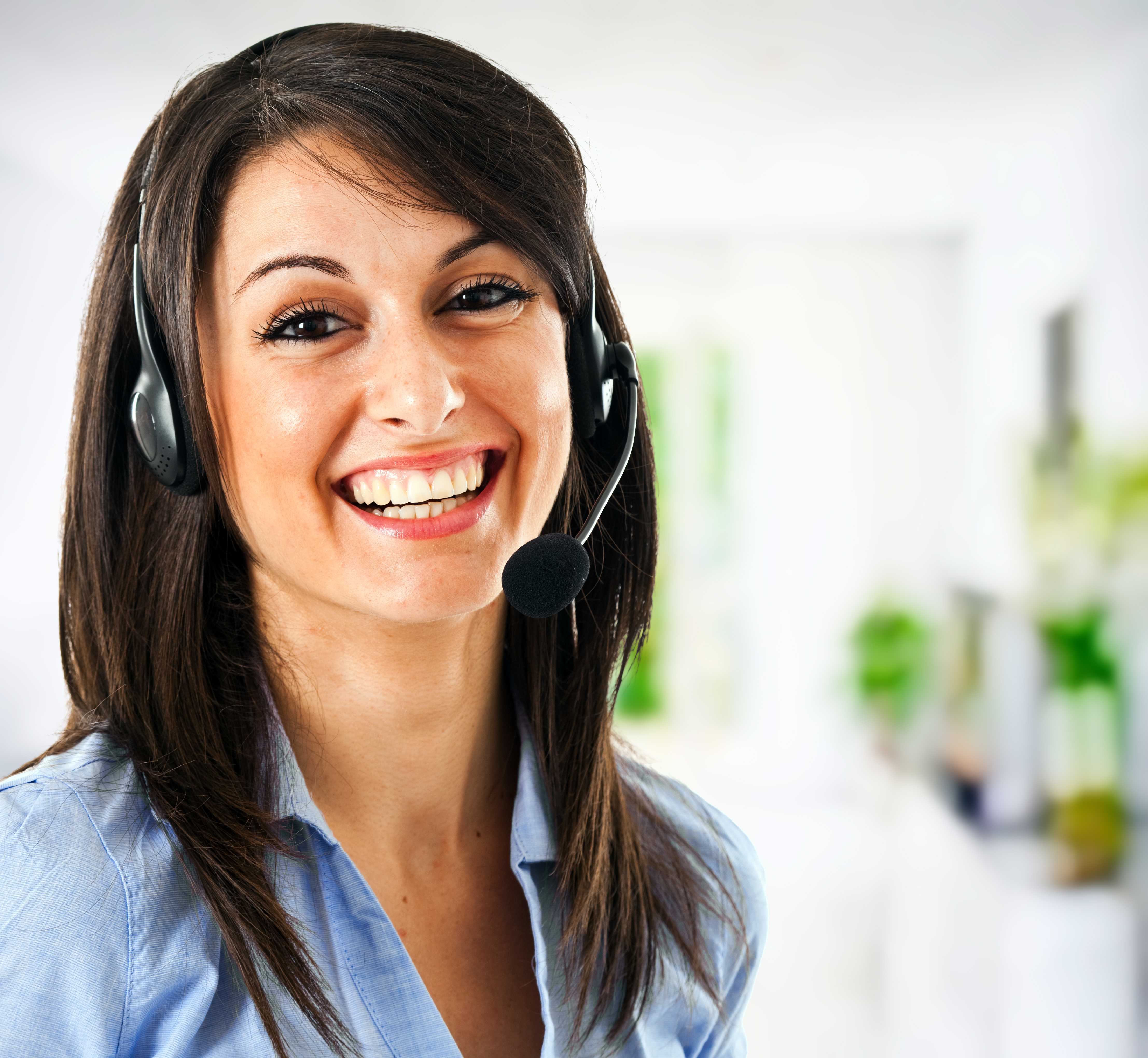 Picture of a woman with a headset